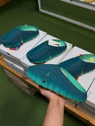 Nike Mid 001 Verde oscuro