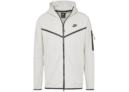 Nike tech