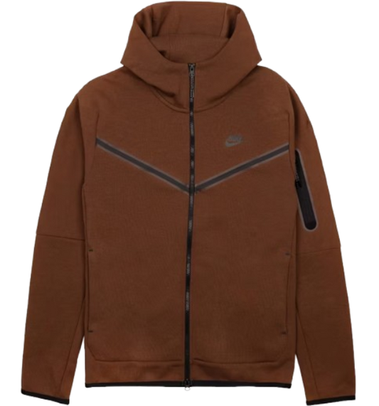 Nike tech