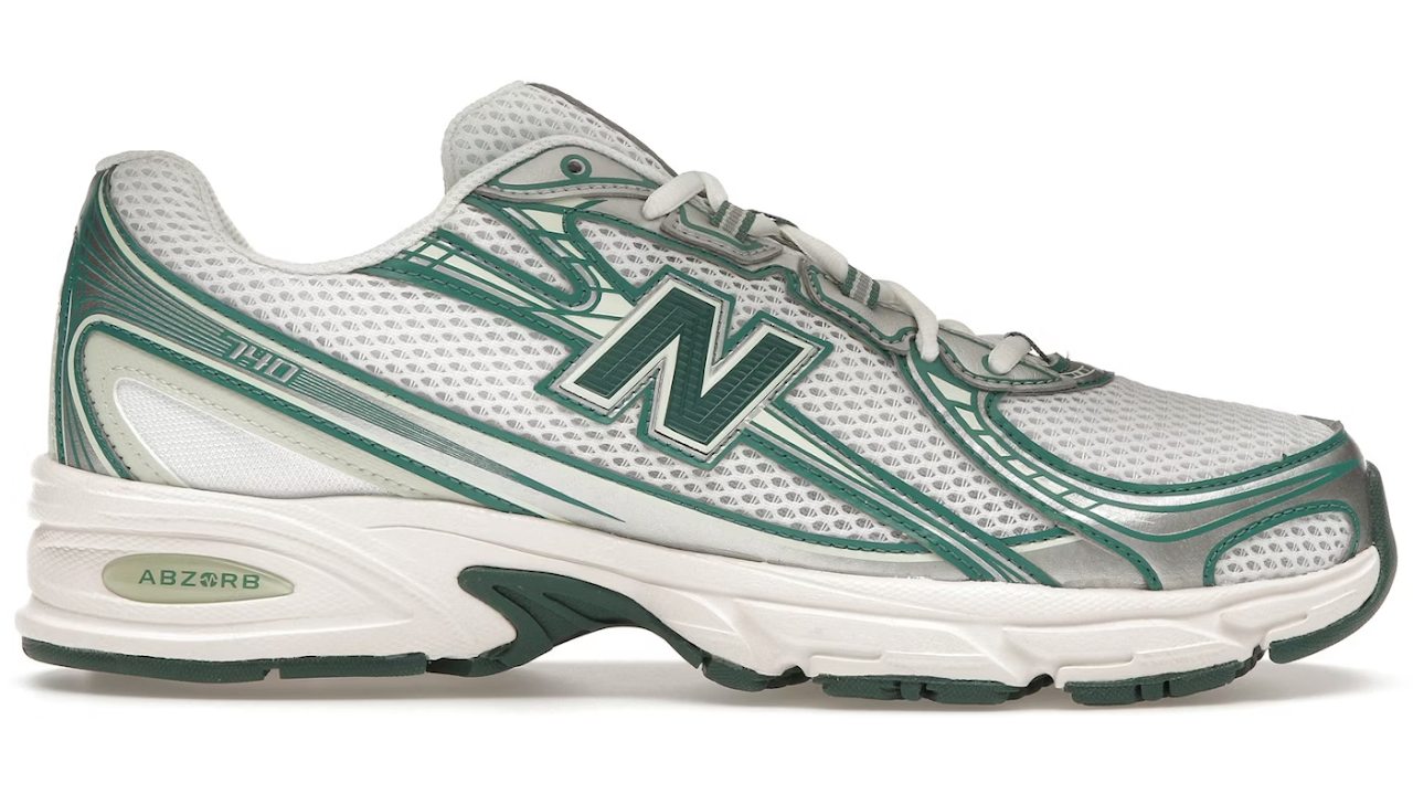New Balance 740