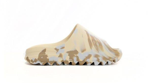 Yeezy Slide