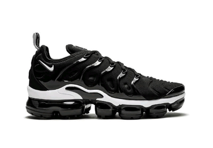 Nike Air VaporMax Plus TN Overbranding Black
