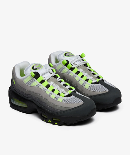 Nike Air Max 95 SP Undefeated Geo NYC Neon