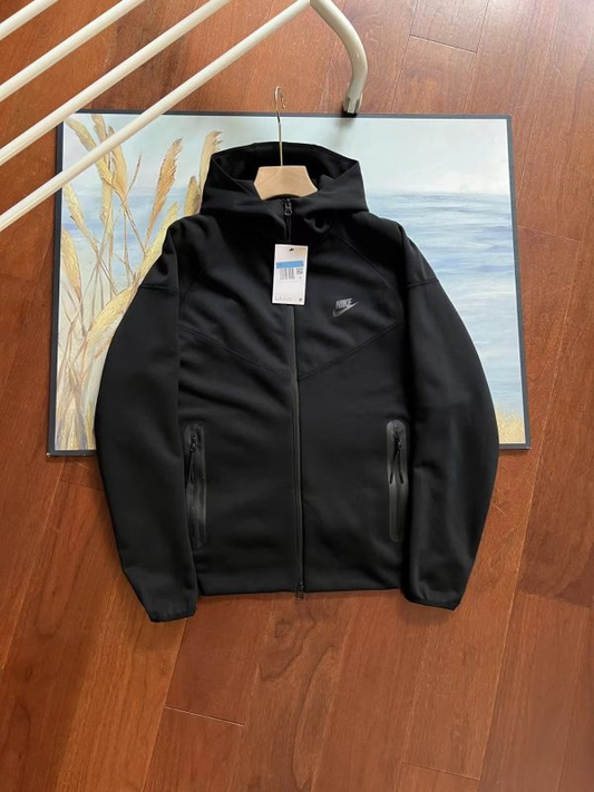 Nike black tech fleece