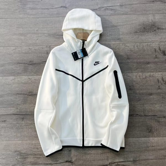 Nike Tech