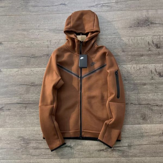 Nike tech marron
