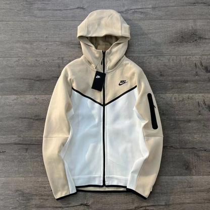 Nike tech Beige con White