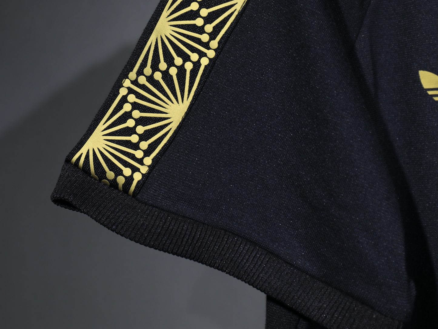 Mexico Gold Jersey Black Hombre - SS25