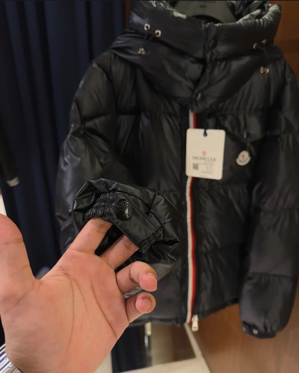 Jacket MonclerMontbeliard Down Jacket NFC black