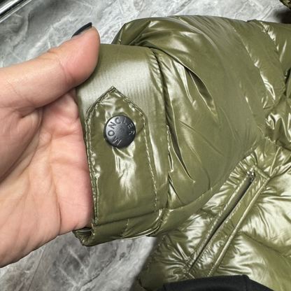 Moncler Montbeliard Down Jacket green