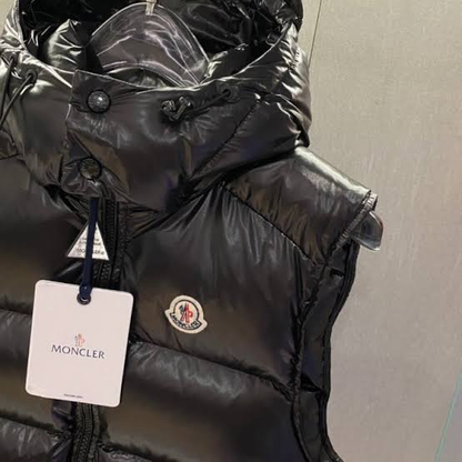 Jacket moncler Black sin mangas