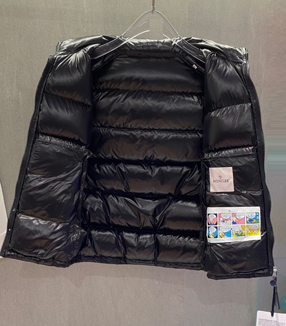 Jacket moncler Black sin mangas
