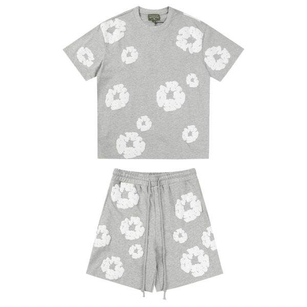 Conjunto Demin Tears Gris con flores Blancas